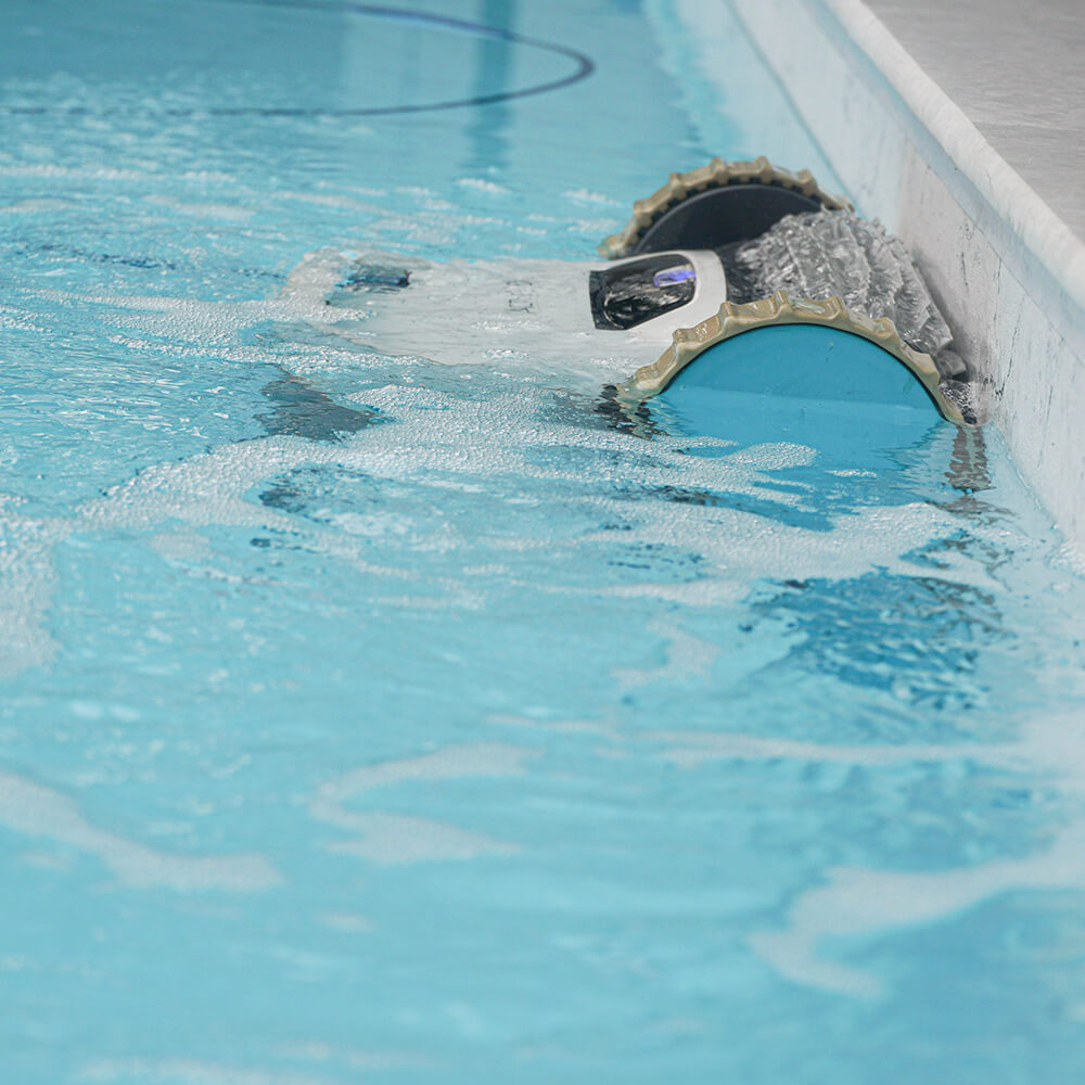 pool cleaning robot, pool robot, หุ่นยนต์ทำความสะอาด, หุ่นยนต์ทำความสะอาดสระว่ายน้ำ, หุ่นยนต์ดูดตะกอน