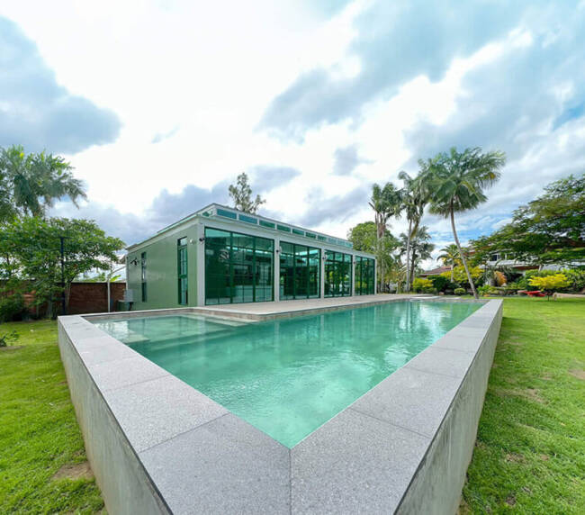 swimming pool dv 378 01